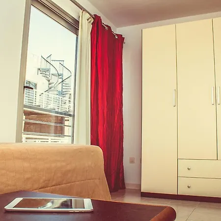 Modern Townhouse In Callao Salvaje Cs 109 Apartman