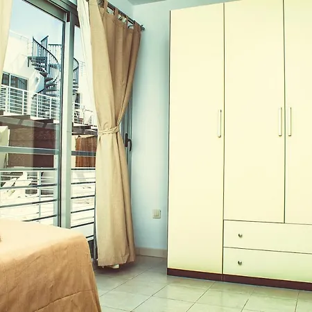 Apartament Modern Townhouse In Callao Salvaje Cs 109 Playa de las Americas (Tenerife)